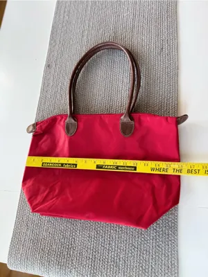 Vintage Classic Preppy Red Nylon Zippered Tote Bag w Brown Leather Handles thumbnail 5