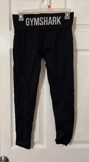 Gymshark Black High-Waist Seamless Leggings with Logo Waistband thumbnail 1