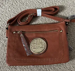 Women's Crossbody Bag in Cognac Brown size 10* 7* thumbnail 1