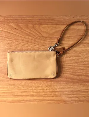 Coach Leatherware Est. 1941 Tan/Caramel Leather Wristlet thumbnail 4