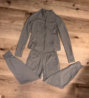 Avia SoftSculpt High Rise Leggings and Zip Up Set thumbnail 1