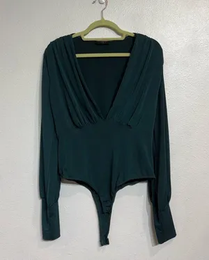 21 Saints Green Slinky Plunging Bodysuit Sz XL thumbnail 3