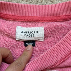 American Eagle Outfitters Sweatshirt. M thumbnail 8
