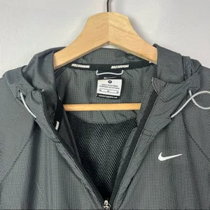 Nike Gray Check Vapor Lightweight Running Athletic Jacket M thumbnail 4