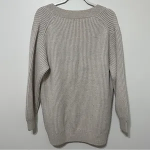 Aritzia Babaton Roger Sweater Size Small Merino Wool Gray Beige V Neck Luxury thumbnail 7