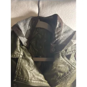 Joujou Womens Moto Jacket Olive Green Faux Leather Camo Sleeves Hooded Medium thumbnail 5