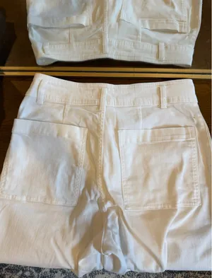 Wide Leg White Jeans Size 6 thumbnail 3