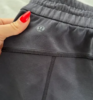 Lululemon Soft Stream Shorts thumbnail 7