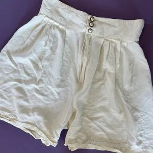A Byer Vintage 80’s White High Waist Preppy Flowy Pearl Button Shorts thumbnail 1