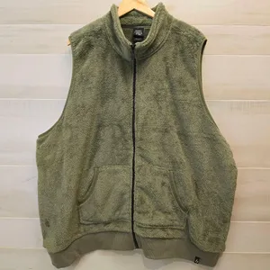 {4X} Torrid Happy Camper Green Faux Fur Vest thumbnail 2