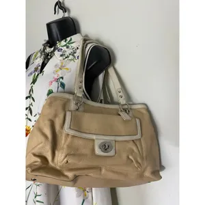 COACH Medium/ Large Leather Tan White Shoulder Bag thumbnail 11