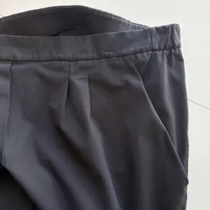 Lululemon Pleated Tapered Crop Pants Womens 12 Black High Rise Side Zip W5CTYS thumbnail 3