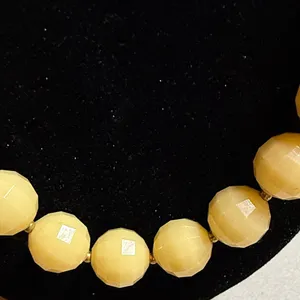 Vintage Yellow Beaded Necklace thumbnail 2