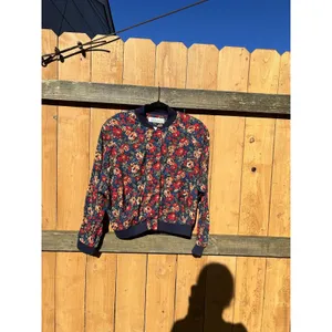 Karen Scott Vintage Floral Button Top Shirt‎ Large cottage Blue Red Winter Fall thumbnail 2