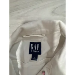 Gap Denim Women White Trucker Jean Jacket XS Classic Button Front Pocket thumbnail 3