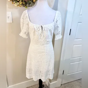 7 For All Mankind White Eyelet Puff Sleeve Babydoll Dress Size M💛 thumbnail 12