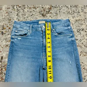 MOTHER High waisted Looker ankle fray jeans size 26 thumbnail 7
