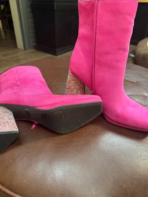 Dream Paris Hot Pink Suede Block Heel Ankle Boots thumbnail 2