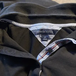 Tommy‎ Hilfiger Women's Black Polo Shirt Small thumbnail 7