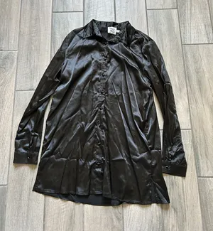 Princess Polly Black Satin Button-Down Shirt thumbnail 1