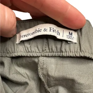 ✨ Abercrombie &‎ Fitch Olive Green Poplin Wrap Midi Skirt M A-Line High Waist ✨ thumbnail 3