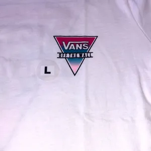 Vans T-shirt off the wall white w/logo L NWT thumbnail 6