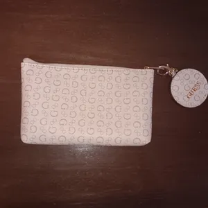 GUESS Logo Print Zipper Pouch / Cosmetic Bag with Compact Mirror Charm thumbnail 2