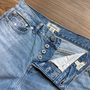 Madewell Low-Slung Straight Jeans  thumbnail 2