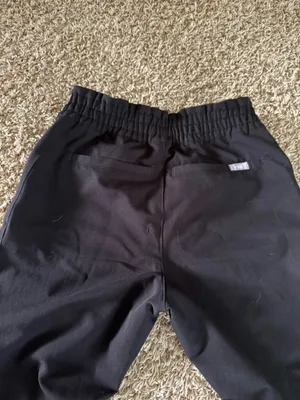 FIGS Scrub Pants thumbnail 6