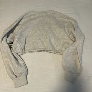 Edikted Crop Top thumbnail 2
