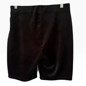 Juicy Couture Pink/Black Velour Biker Shorts Women’s Medium Set thumbnail 5