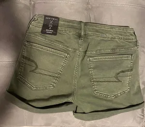American Eagle Outfitters Shorts thumbnail 2