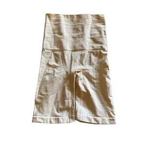 Nwt Skims Seamless Sculpt Mid Thigh Short Clay Sz S/M #1466 thumbnail 2