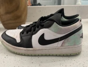 Air Jordan Nike 1 thumbnail 1