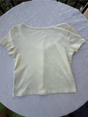 Hollister Pale Yellow Scoop-Neck Button Down Tee thumbnail 6