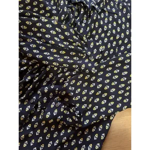 Ann Taylor‎ Factory Women Size Small Long Sleeve Button Down Blouse Polyester thumbnail 9