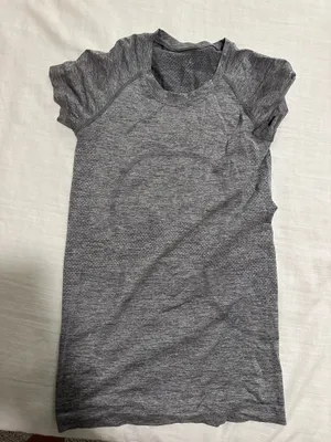 Lululemon Swiftly Tech Short Sleeve Shirt thumbnail 2