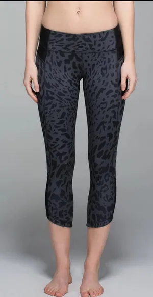 Lululemon Just Breathe Crop Leggings Animal Swirl Deep Coal Light Black Size 6 thumbnail 1