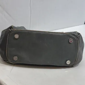 VTG Michael‎ Kors Y2K Distressed Boho Gorpcore Purse Chunky Silver Leather Bag thumbnail 12
