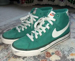 sneakers thumbnail 7