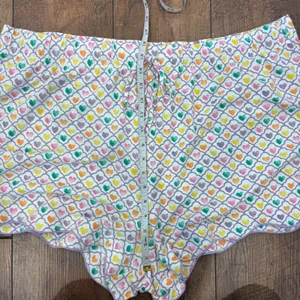 Roller Rabbit x Target Women's Geo Hearts Pajama Shorts Size 2X Scallop Hem thumbnail 6