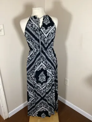 Altar'd State Black and White Floral Paisley Halter Neck Maxi Dress thumbnail 4