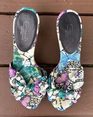 Vintage Coach butterfly-print sandals thumbnail 1