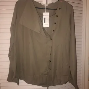 Chiffon Blouse Green Size M thumbnail 3