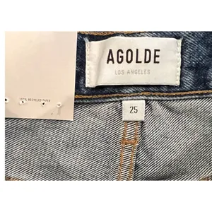 AGOLDE Dee Vintage High Rise Short (25) thumbnail 6