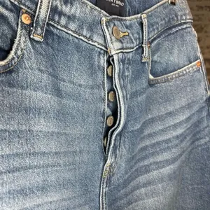 Lucky brand | women denim button up fly jeans thumbnail 10