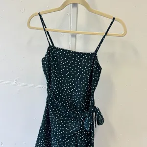 Princess Polly Teal Green Polka Dot Mini Dress Faux Wrap Ruffle Hem Size 2 US thumbnail 3