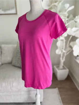 Lululemon Swiftly Tech Short Sleeve Women’s Active Tee - Hot Pink Size 10 thumbnail 4