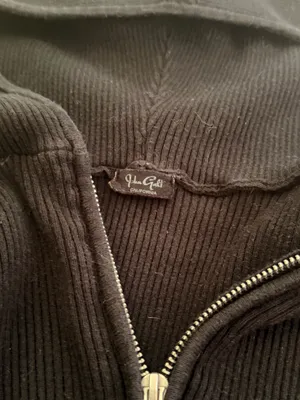 Brandy Melville Top thumbnail 2