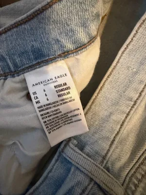 American Eagle Jeans thumbnail 2